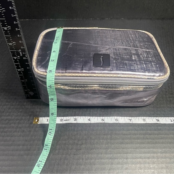 BNWT Sephora Cosmetic Bag Metallic Lilac/Pewter Great Gift - Picture 9 of 10